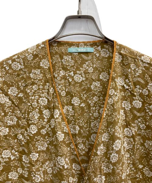 ne quittez pas（ヌキテパ）ne quittez pas (ヌキテパ) フラワープリントサイドスリット ラップ ワンピース ブラウン サイズ:不明の古着・服飾アイテム