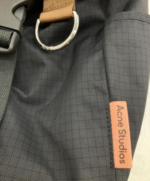 Acne studios（アクネ ストゥディオス）ACNE STUDIOS (アクネ ストゥディオス) リップストップナイロンバックパック ブラックの古着・服飾アイテム