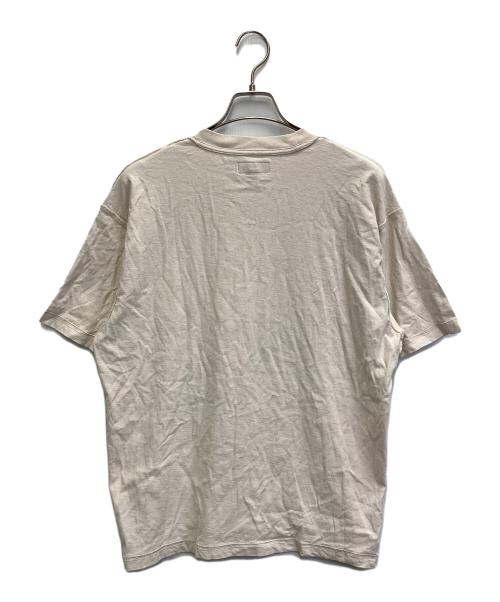 stussy（ステューシー）stussy (ステューシー) Tシャツ ベージュ サイズ:Mの古着・服飾アイテム