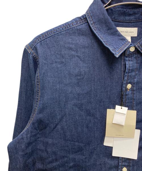 Calvin Klein Jeans（カルバンクラインジーンズ）Calvin Klein Jeans (カルバンクラインジーンズ) デニムシャツ - カジュアルクラシックデニムシャツ ネイビー サイズ:Mの古着・服飾アイテム