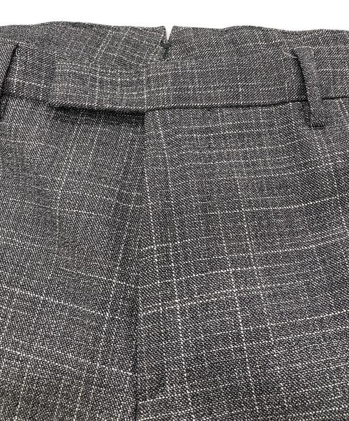 HUGO BOSS（ヒューゴ ボス）HUGO BOSS (ヒューゴ ボス) Extra Slim Fit Wool Silk Suit グレー サイズ:46の古着・服飾アイテム