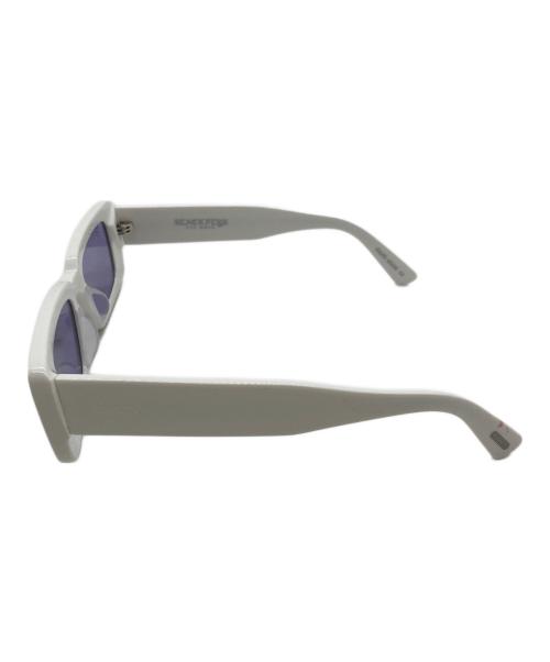 BLACK FLYS（ブラックフライズ）BLACK FLYS (ブラックフライズ) サングラス ホワイト サイズ:52□22-148の古着・服飾アイテム