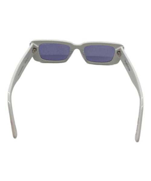 BLACK FLYS（ブラックフライズ）BLACK FLYS (ブラックフライズ) サングラス ホワイト サイズ:52□22-148の古着・服飾アイテム