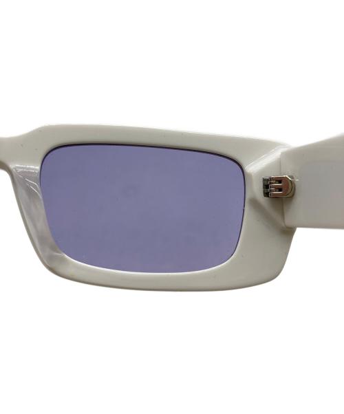 BLACK FLYS（ブラックフライズ）BLACK FLYS (ブラックフライズ) サングラス ホワイト サイズ:52□22-148の古着・服飾アイテム