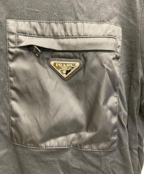 PRADA（プラダ）PRADA (プラダ) トライアングルプレート ナイロン切替ポケットTシャツ ブラック サイズ:Mの古着・服飾アイテム