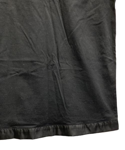PRADA（プラダ）PRADA (プラダ) トライアングルプレート ナイロン切替ポケットTシャツ ブラック サイズ:Mの古着・服飾アイテム