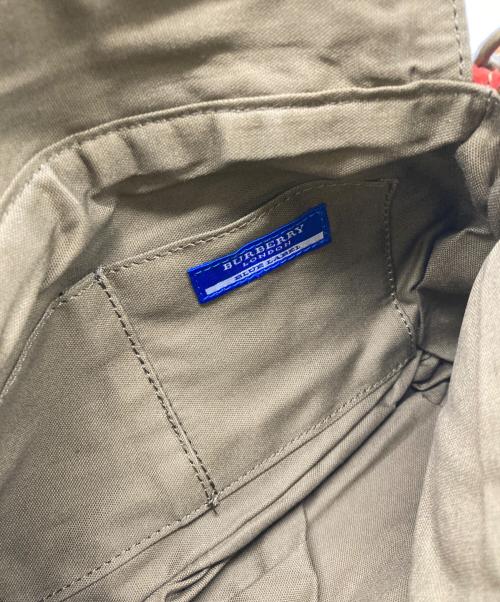 BURBERRY BLUE LABEL（バーバリーロンドンブルーレーベル）BURBERRY BLUE LABEL (バーバリーロンドンブルーレーベル) チェックロゴショルダーバッグ レッドの古着・服飾アイテム