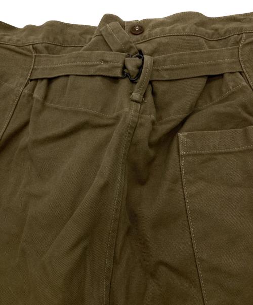 COMOLI（コモリ）COMOLI (コモリ) コットンシルク オーバーパンツ カーキ サイズ:Sの古着・服飾アイテム
