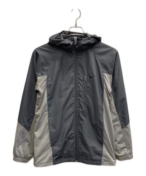 NIKE（ナイキ）NIKE (ナイキ) ナイロンジャケット ライトグレー サイズ:Sの古着・服飾アイテム