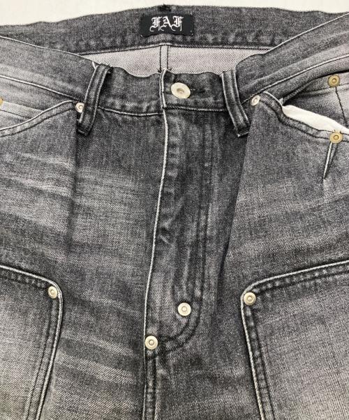 FAF（エフエーエフ）FAF (エフエーエフ) ダブルニーデニムパンツ グレー サイズ:3の古着・服飾アイテム