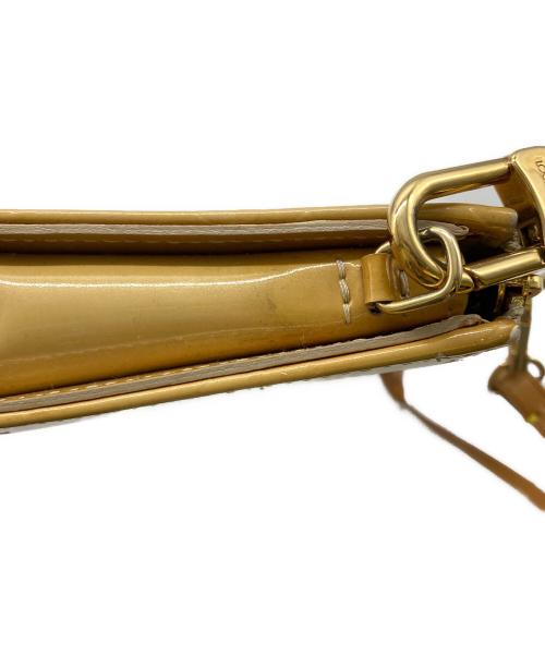 LOUIS VUITTON（ルイ ヴィトン）LOUIS VUITTON (ルイ ヴィトン) ハンドポーチ ベージュの古着・服飾アイテム