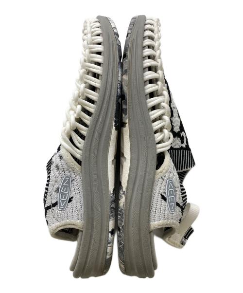 KEEN（キーン）KEEN (キーン) UNEEK EVO STAR WHITE ホワイト サイズ:27cmの古着・服飾アイテム