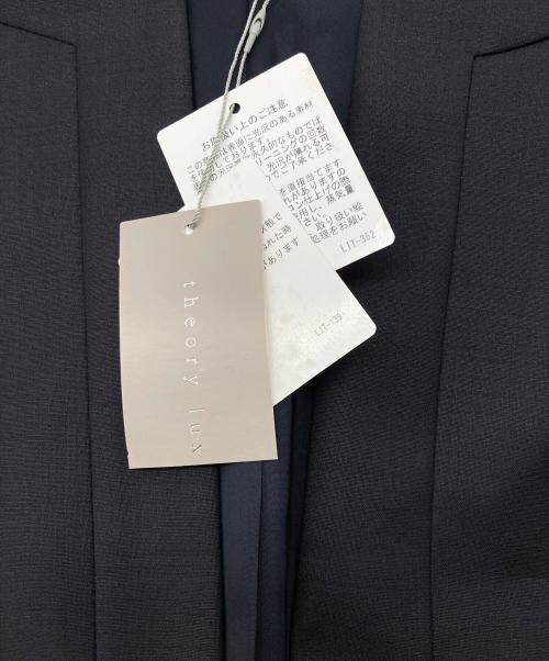 theory luxe（セオリーリュクス）theory luxe (セオリーリュクス) NIKKIA.N/EXECUTIVEノーカラージャケット ネイビー サイズ:Mの古着・服飾アイテム