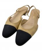 CHANELシャネル）の古着「スリングバックシューズ」｜ベージュ