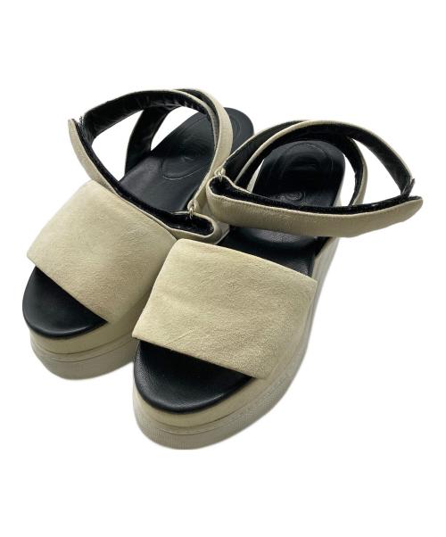 MM6 Maison Margiela（エムエムシックスメゾンマルジェラ）MM6 Maison Margiela (エムエムシックスメゾンマルジェラ) スエードサンダル ベージュ サイズ:不明の古着・服飾アイテム