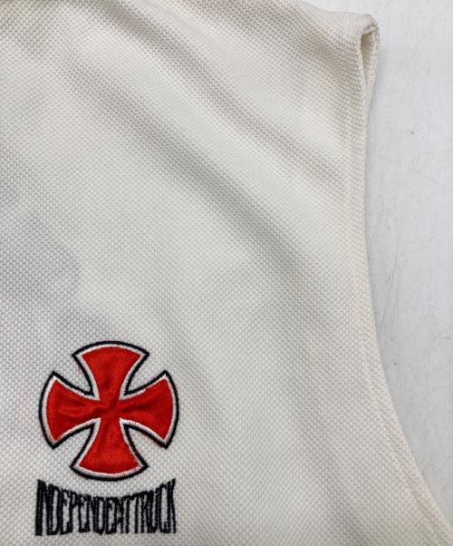 INDEPENDENT（インディペンデント）INDEPENDENT (インディペンデント) ベスト ホワイト サイズ:Lの古着・服飾アイテム