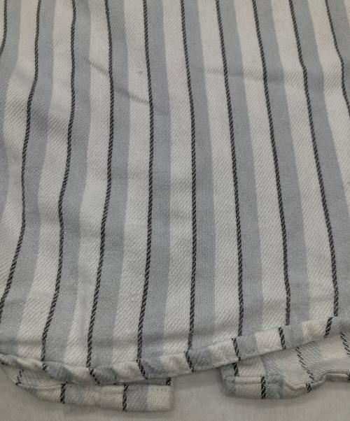 ST JOHN'S BAY（セントジョンズベイ）ST JOHN'S BAY (セントジョンズベイ) BIG MAC (ビッグマック) ストライプシャツ ホワイト サイズ:Lの古着・服飾アイテム