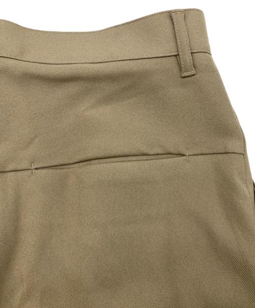 THEOREM（セオレム）THEOREM (セオレム) Turn up Sta-Pre Short Pants ベージュ サイズ:Lの古着・服飾アイテム