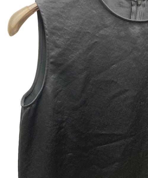 EVERYDAY I LIKE.（エヴリデイ アイ ライク）EVERYDAY I LIKE. (エヴリデイ アイ ライク) Minimal Satin ブラウス ブラック サイズ:表記無の古着・服飾アイテム