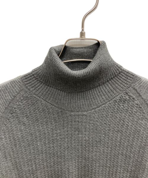 THE NORTH FACE（ザ ノース フェイス）THE NORTH FACE (ザ ノース フェイス) Globefit High Neck グレー サイズ:Lの古着・服飾アイテム