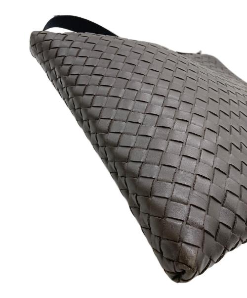 BOTTEGA VENETA（ボッテガベネタ）BOTTEGA VENETA (ボッテガベネタ) イントレチャート レザーショルダーバック ブラウンの古着・服飾アイテム