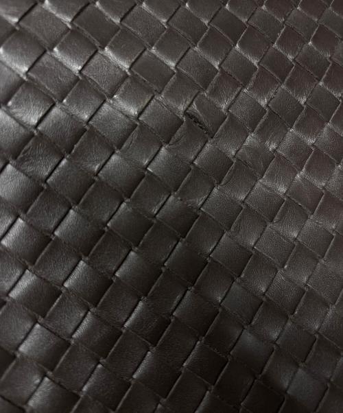 BOTTEGA VENETA（ボッテガベネタ）BOTTEGA VENETA (ボッテガベネタ) イントレチャート レザーショルダーバック ブラウンの古着・服飾アイテム