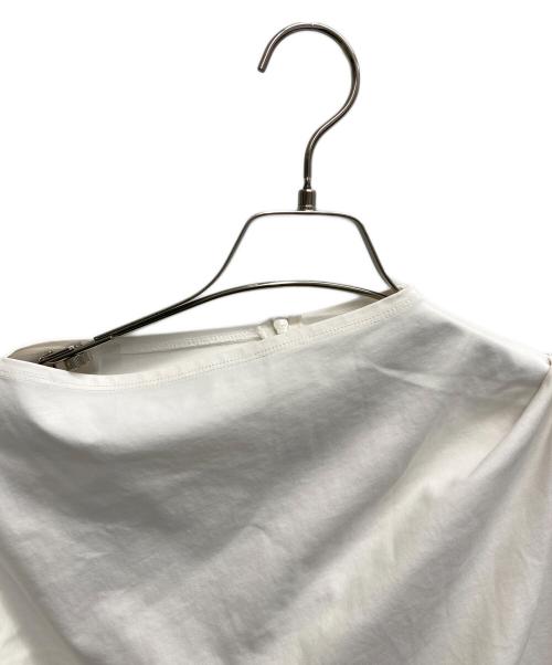 RIM.ARK（リムアーク）RIM.ARK (リムアーク) Asymmetry tuck cut tops ホワイト サイズ:Freeの古着・服飾アイテム
