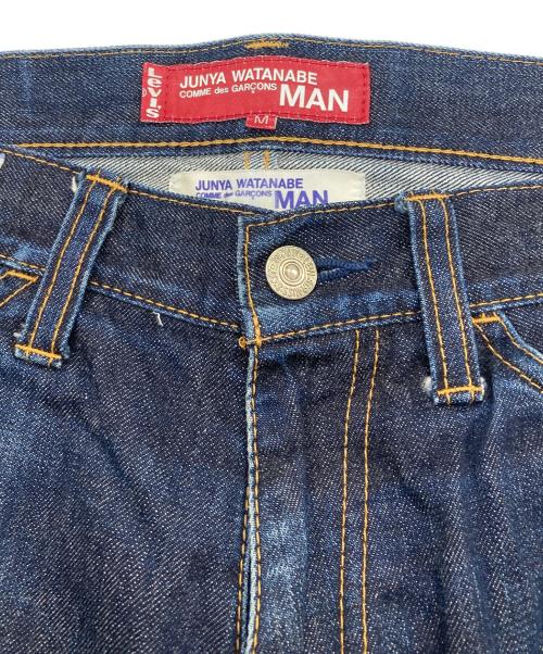 JUNYA WATANABE COMME des GARCONS（(ジュンヤワタナベ コムデギャルソン）JUNYA WATANABE COMME des GARCONS ((ジュンヤワタナベ コムデギャルソン) LEVI'S (リーバイス) 505再構築デニムパンツ ネイビー サイズ:W30×L31の古着・服飾アイテム