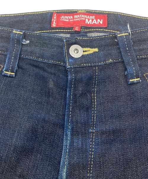 eYe COMME des GARCONS JUNYAWATANABE MAN（アイ コム デ ギャルソン ジュンヤ ワタナベ マン）eYe COMME des GARCONS JUNYAWATANABE MAN (アイ コム デ ギャルソン ジュンヤ ワタナベ マン) LEVI'S (リーバイス) デニムパンツ ネイビー サイズ:XSの古着・服飾アイテム