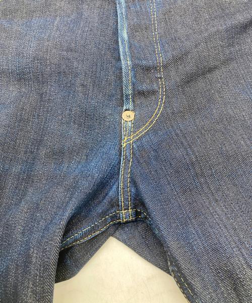 eYe COMME des GARCONS JUNYAWATANABE MAN（アイ コム デ ギャルソン ジュンヤ ワタナベ マン）eYe COMME des GARCONS JUNYAWATANABE MAN (アイ コム デ ギャルソン ジュンヤ ワタナベ マン) LEVI'S (リーバイス) デニムパンツ ネイビー サイズ:XSの古着・服飾アイテム