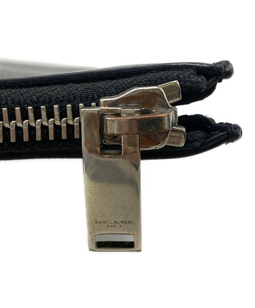 Saint Laurent Paris（サンローランパリ）Saint Laurent Paris (サンローランパリ) ワッペンクラッチバッグの古着・服飾アイテム