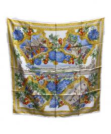 LOEWE（ロエベ）の古着「総柄シルクスカーフ」｜イエロー