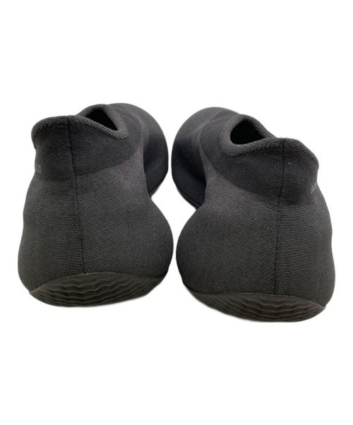 adidas（アディダス）adidas (アディダス) YEEZY Knit Runner 