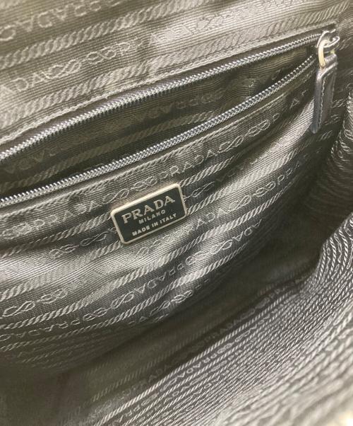 PRADA（プラダ）PRADA (プラダ) エナメルハンドバック ブラックの古着・服飾アイテム