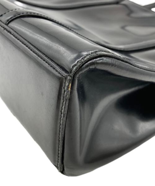 PRADA（プラダ）PRADA (プラダ) エナメルハンドバック ブラックの古着・服飾アイテム