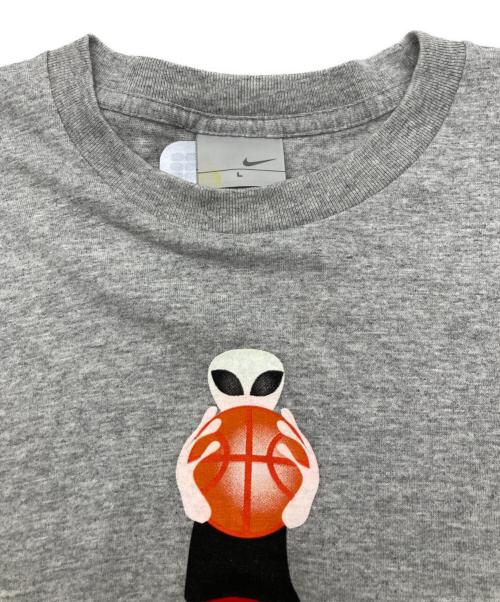 NIKE（ナイキ）NIKE (ナイキ) 00s プリントTシャツ グレー サイズ:Lの古着・服飾アイテム