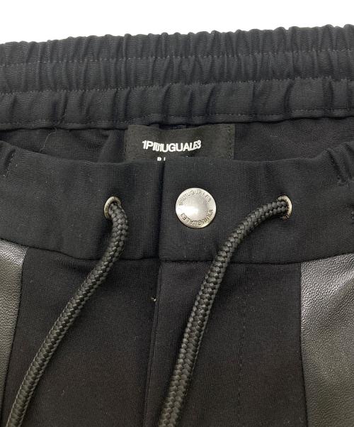 1piu1uguale3（ウノピュウノウグァーレトレ）1piu1uguale3 (ウノピュウノウグァーレトレ) ラムレザードッキングパンツ ブラック サイズ:Mの古着・服飾アイテム