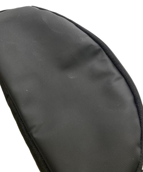 EA7（イーエーセブン）EA7 (イーエーセブン) ウエストバッグ ブラックの古着・服飾アイテム