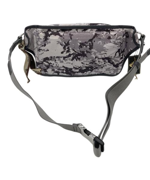 Orobianco（オロビアンコ）Orobianco (オロビアンコ) PUBG スリングバッグ グレーの古着・服飾アイテム