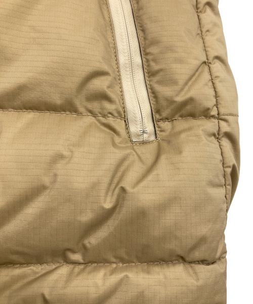 AURORA（アウロラ）AURORA (オーロラ) NANGA (ナンガ) ダウンジャケット ベージュ サイズ:FREEの古着・服飾アイテム