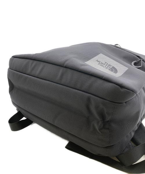 THE NORTH FACE（ザ ノース フェイス）THE NORTH FACE (ザ ノース フェイス) Shuttle Daypack ブラックの古着・服飾アイテム