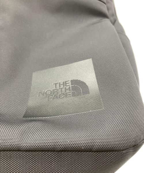 THE NORTH FACE（ザ ノース フェイス）THE NORTH FACE (ザ ノース フェイス) Shuttle Daypack ブラックの古着・服飾アイテム