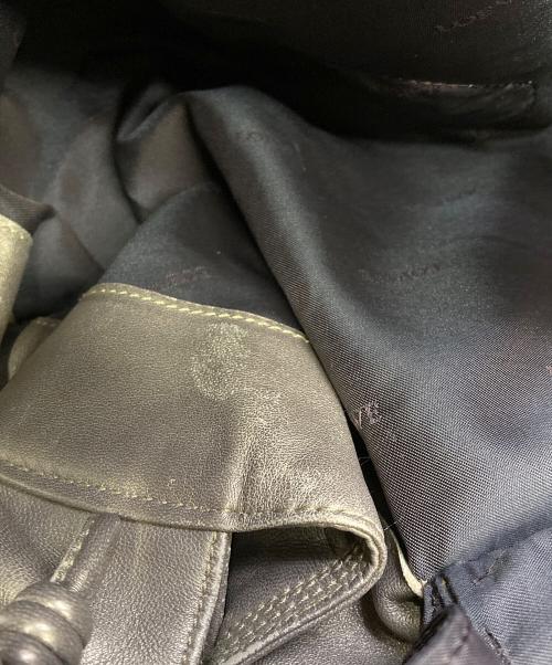 LOEWE（ロエベ）LOEWE (ロエベ) ナッパアイレ ハンドバッグ ベージュの古着・服飾アイテム