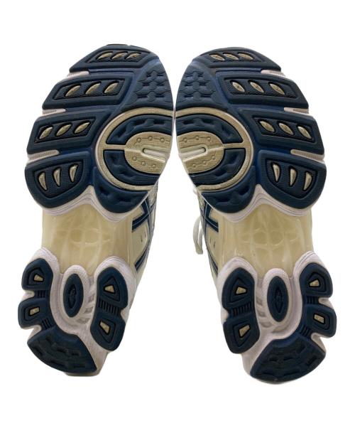 asics（アシックス）asics (アシックス) GEL-NIMBUS 9 ホワイト サイズ:27cmの古着・服飾アイテム