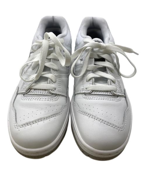 NEW BALANCE（ニューバランス）NEW BALANCE (ニューバランス) ローカットスニーカー ホワイト サイズ:23.5cmの古着・服飾アイテム