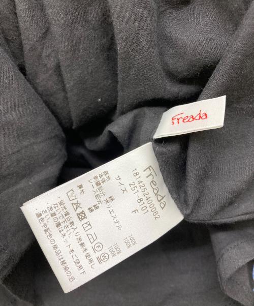 freada（フリーダ）Freada (フリーダ) フラワーハンカチキャミドレス ブラック サイズ:FREEの古着・服飾アイテム