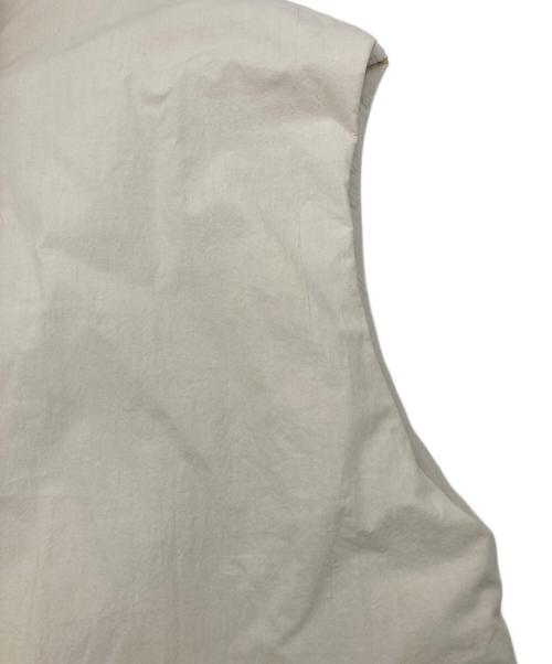 HAU（ハウ）HAU (ハウ) inner warm vest cloud/インナー ウォーム ベスト ホワイト サイズ:Freeの古着・服飾アイテム