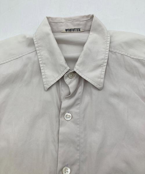 AURALEE（オーラリー）AURALEE (オーラリー) 半袖シャツ ベージュ サイズ:5の古着・服飾アイテム