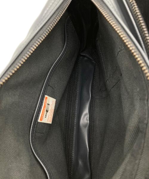 LUGGAGE LABEL（ラゲッジ レーベル）LUGGAGE LABEL (ラゲッジ レーベル) ショルダーバッグ グレー×ブラウンの古着・服飾アイテム