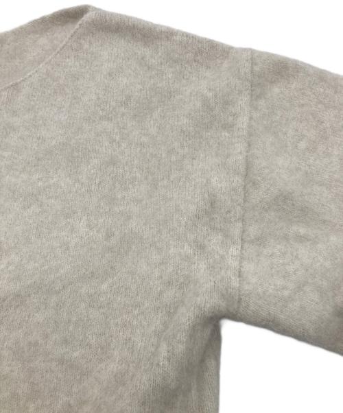 stola.（ストラ）stola. (ストラ) FOXUネックニットプルオーバー ホワイト サイズ:Fの古着・服飾アイテム